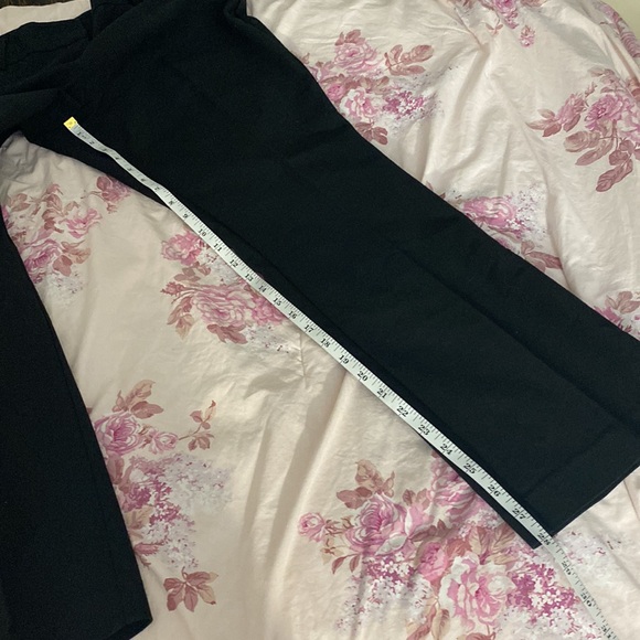 NY&Co. 7th Avenue Design Studio | Black Trouser Pants - Picture 7 of 12